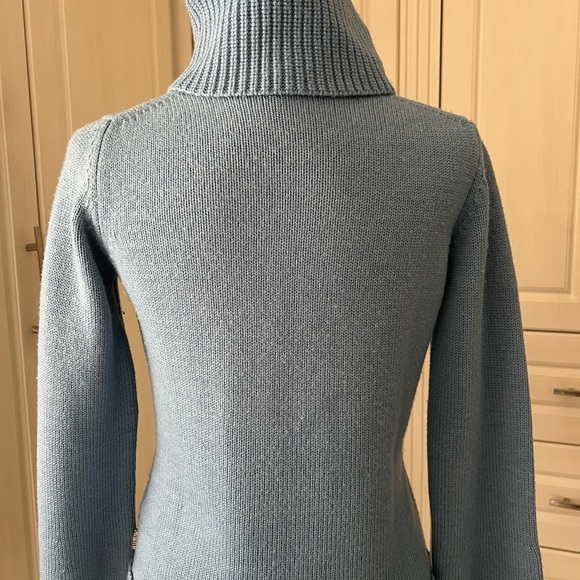 Burberry Merino Blue Turtleneck, fits Small - Picture 5 of 10